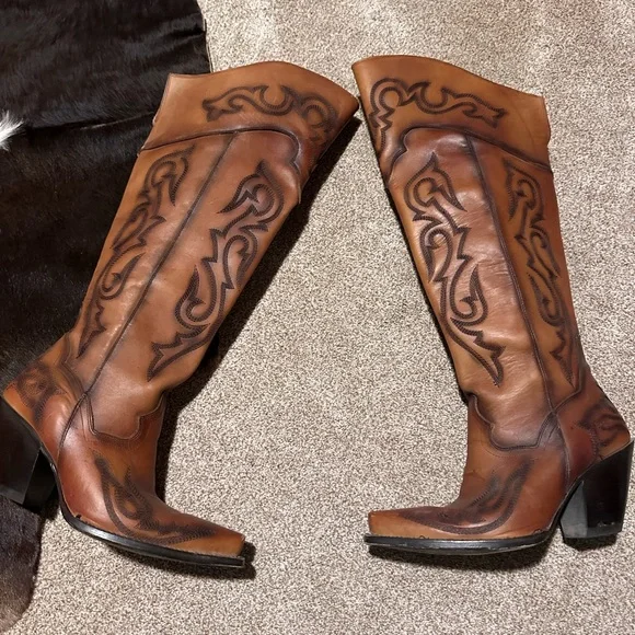 Size 9 Dan Post Knee High boots - Picture 3 of 4